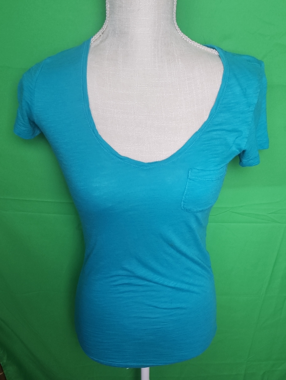 Victoria's Secret Teal Scoop Neck Pocket Tee - Size S